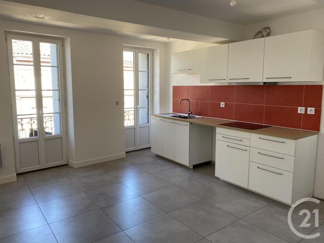 Afficher la photo en grand Appartement F3 à louer - 3 pièces - 65.0 m2 - VILLEFRANCHE DE LAURAGAIS - 31 - MIDI-PYRENEES - Century 21 L'Agence Occitane