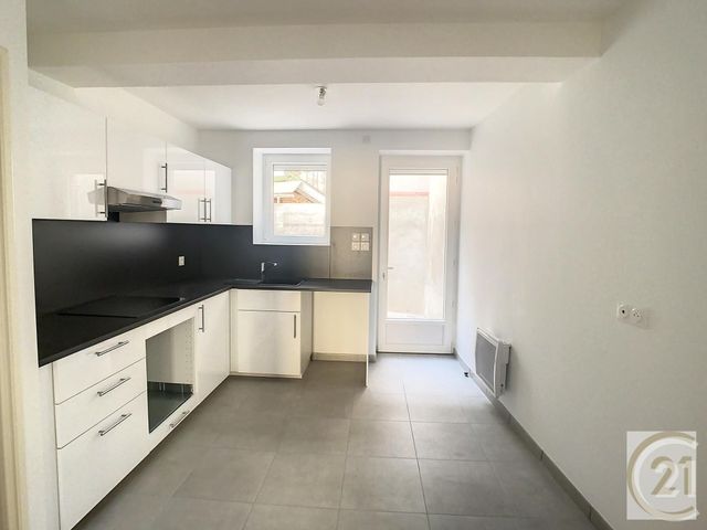 maison à louer - 4 pièces - 87.5 m2 - VILLEFRANCHE DE LAURAGAIS - 31 - MIDI-PYRENEES - Century 21 L'Agence Occitane