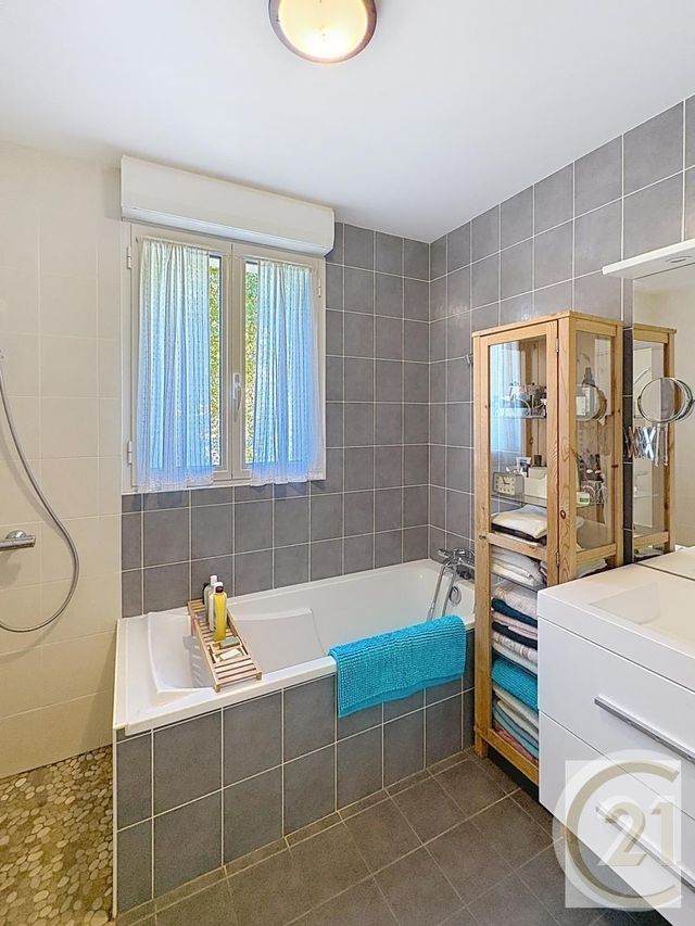 Appartement F3 à vendre - 3 pièces - 71.13 m2 - REVEL - 31 - MIDI-PYRENEES - Century 21 L'Agence Occitane