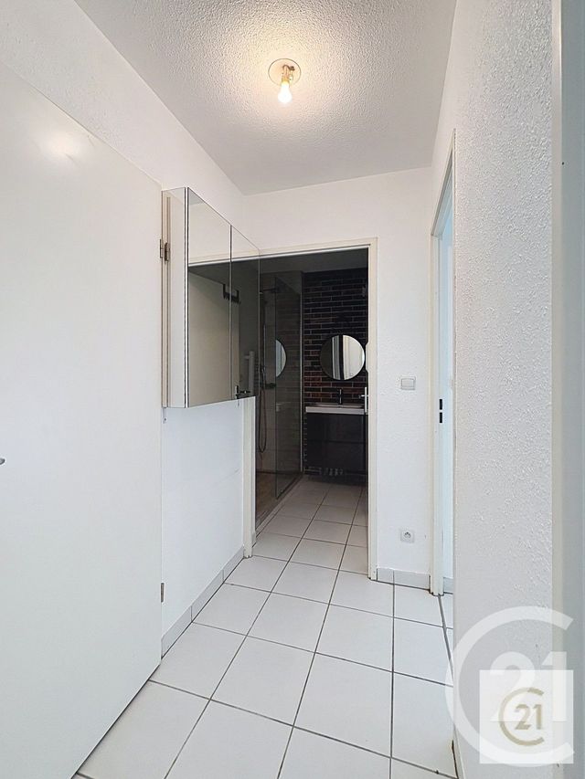 Appartement F2 à louer - 2 pièces - 44.32 m2 - NAILLOUX - 31 - MIDI-PYRENEES - Century 21 L'Agence Occitane