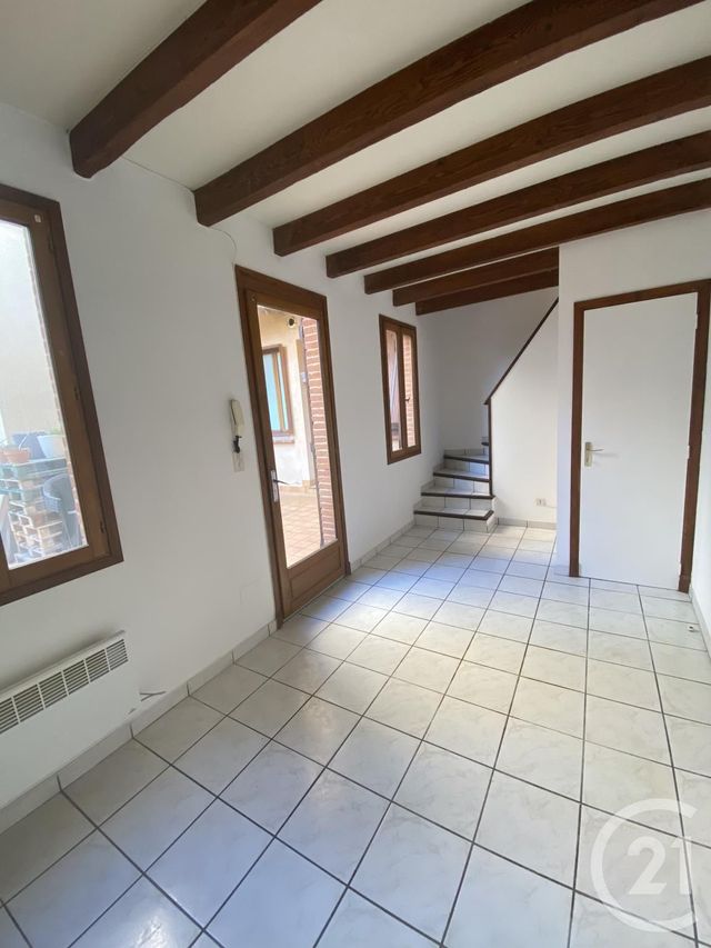 Appartement T2 à louer - 2 pièces - 30.0 m2 - BAZIEGE - 31 - MIDI-PYRENEES - Century 21 L'Agence Occitane