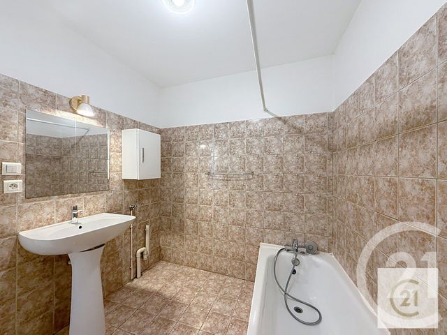 Appartement F2 à vendre - 2 pièces - 54.0 m2 - VILLEFRANCHE DE LAURAGAIS - 31 - MIDI-PYRENEES - Century 21 L'Agence Occitane