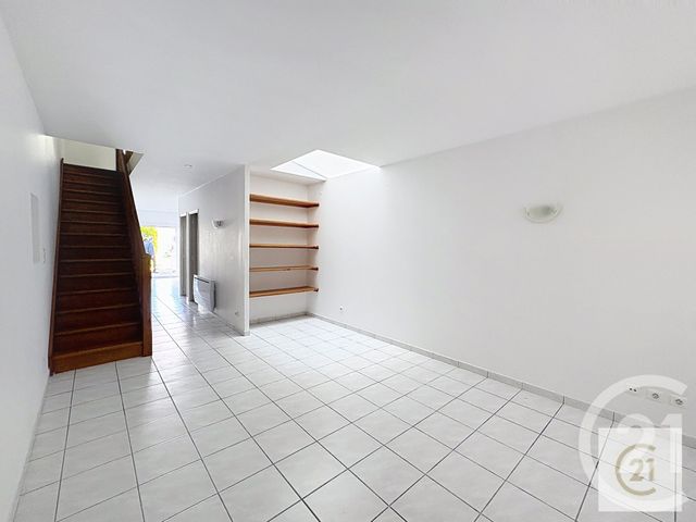 maison à louer - 4 pièces - 90.42 m2 - VILLEFRANCHE DE LAURAGAIS - 31 - MIDI-PYRENEES - Century 21 L'Agence Occitane