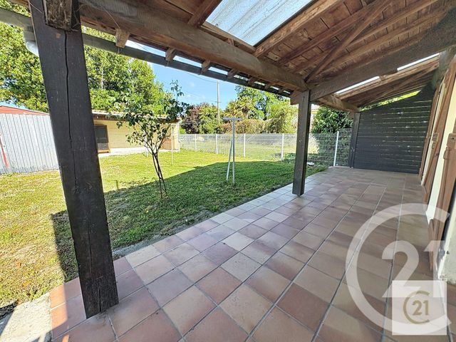 maison à louer - 4 pièces - 94.75 m2 - VILLENEUVE DU PAREAGE - 09 - MIDI-PYRENEES - Century 21 L'Agence Occitane