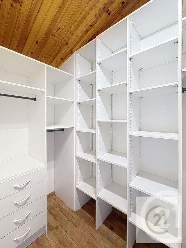 maison à louer - 6 pièces - 162.0 m2 - VILLEFRANCHE DE LAURAGAIS - 31 - MIDI-PYRENEES - Century 21 L'Agence Occitane