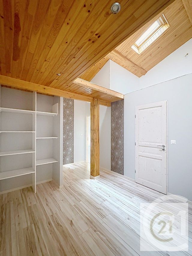 maison à louer - 6 pièces - 162.0 m2 - VILLEFRANCHE DE LAURAGAIS - 31 - MIDI-PYRENEES - Century 21 L'Agence Occitane