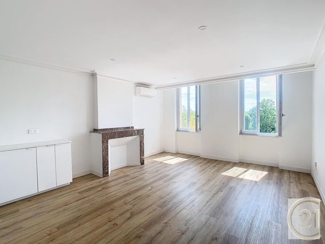 Appartement F2 à louer - 2 pièces - 49.37 m2 - VILLEFRANCHE DE LAURAGAIS - 31 - MIDI-PYRENEES - Century 21 L'Agence Occitane