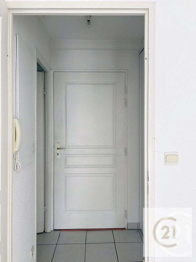 Appartement F2 à louer - 2 pièces - 40.2 m2 - NAILLOUX - 31 - MIDI-PYRENEES - Century 21 L'Agence Occitane